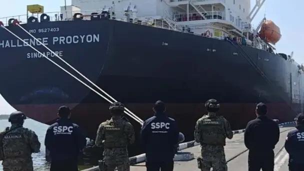 Frenan orden de captura de Contralmirante Fernando Farías