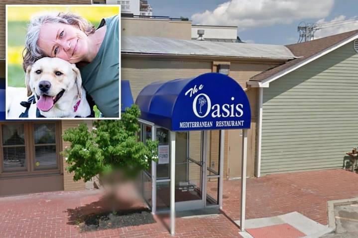 Restaurant hit with $25K fine for refusing Navy veteran with service dog
