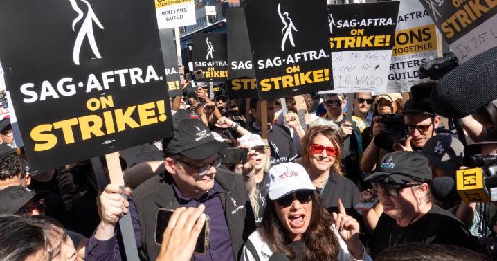 SAG-AFTRA sets up 'Robin Hood' fund for streaming cash two years after strike. What is it?