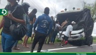 Antioquia: tres muertos y 18 heridos dejó grave accidente de tránsito en la vía Chigorodó