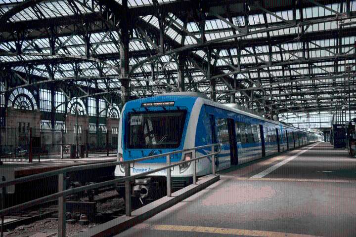 Demoras y cancelaciones en el tren Roca: