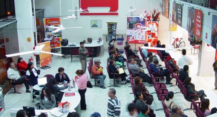 Cajas y financieras ganan terreno entre los deudores: así está repartida la torta