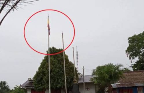 Loreto: ciudadanos rechazan izamiento de bandera colombiana en Putumayo y exigen mayor vigilancia