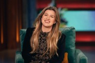 ‘The Kelly Clarkson Show’ Season 7 Premiere Date + First Guests Revealed: What We Know