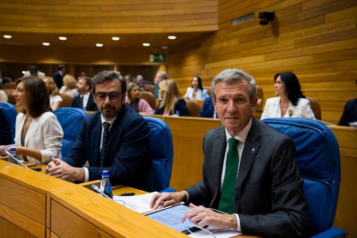 Rueda promete hacer cumplir una ley gallega de 2007 para evitar otra ola de incendios