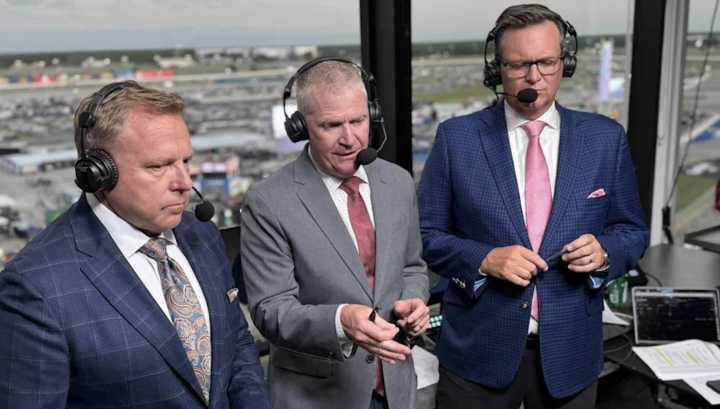 NASCAR Broadcaster’s “Mob” Label for Fans Backfires Badly as Viewers Refuse to Let It Slide NASCAR broadcaster’s candid comments stir unexpected backlash, igniting heated debate among fans already div