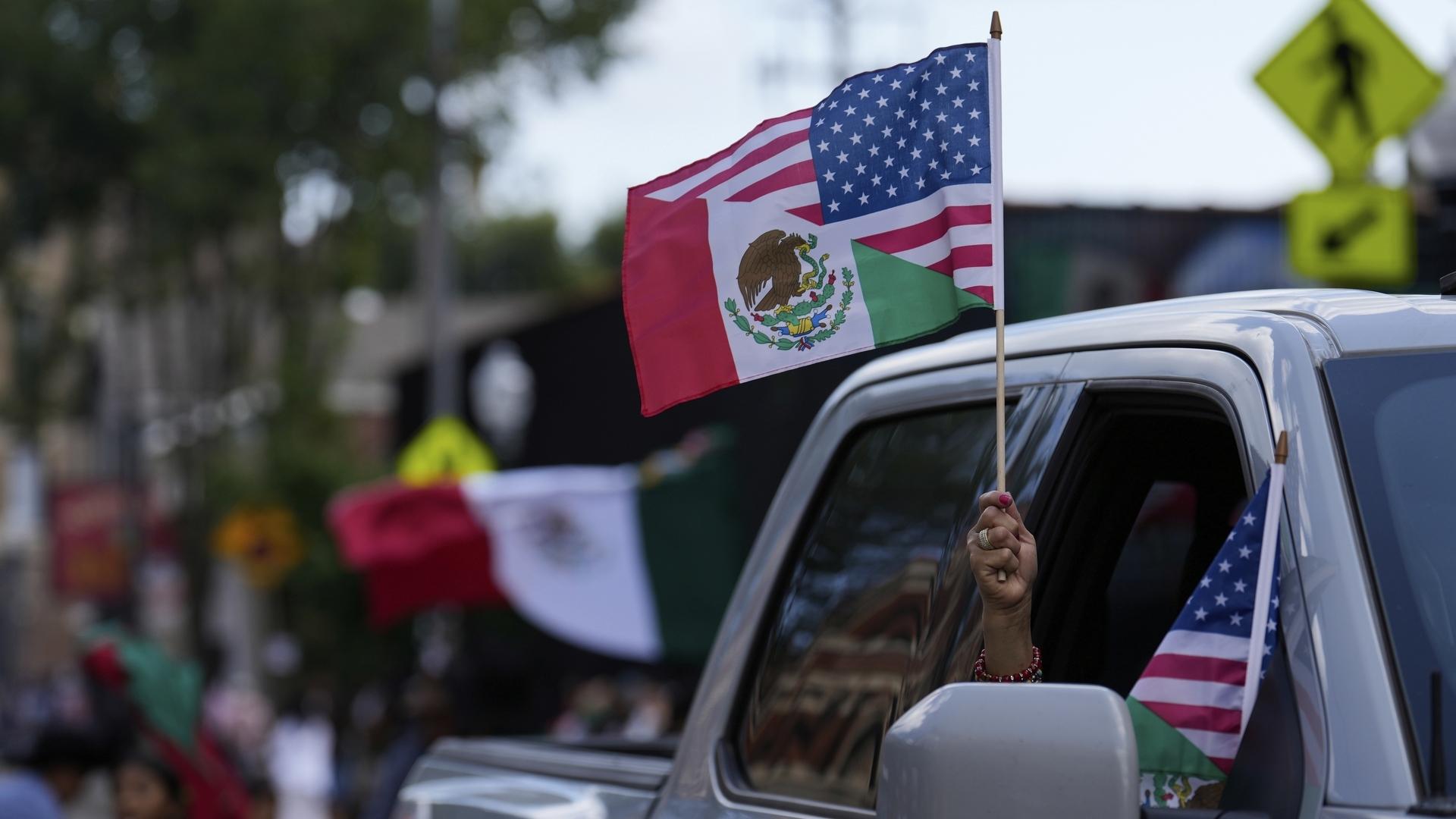 A Chicago Mexican Independence Day festival will go on despite community fears of ICE