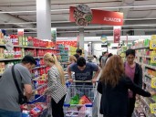 El Gobierno derogó 71 normas comerciales relacionadas con la Ley de Góndolas, la Ley de Abastecimiento, Precios Justos y otras