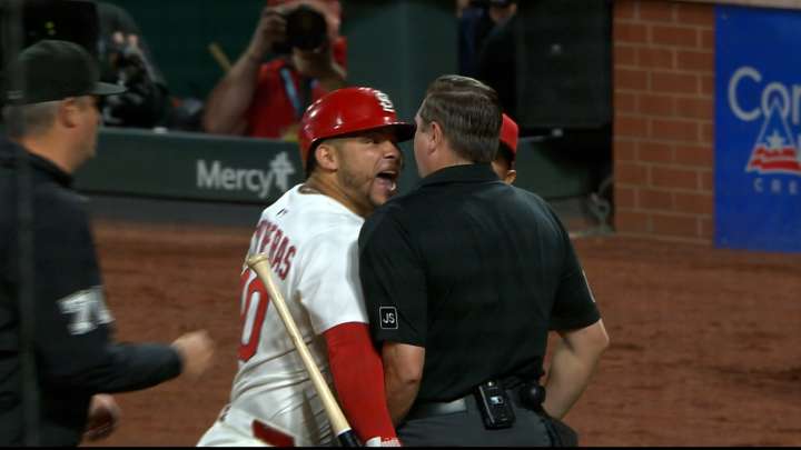 La polémica expulsión de Willson Contreras termina en suspensión de cuatro juegos