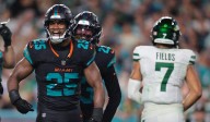 ¡Por fin llegó! Pero, ¿a qué costo? Miami Dolphins pierde a Tyreek Hill pero consigue primer triunfo de la temporada