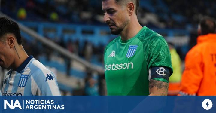 Arias cerró su cuenta de Instagram por las fuertes críticas y peligra su titularidad en Racing
