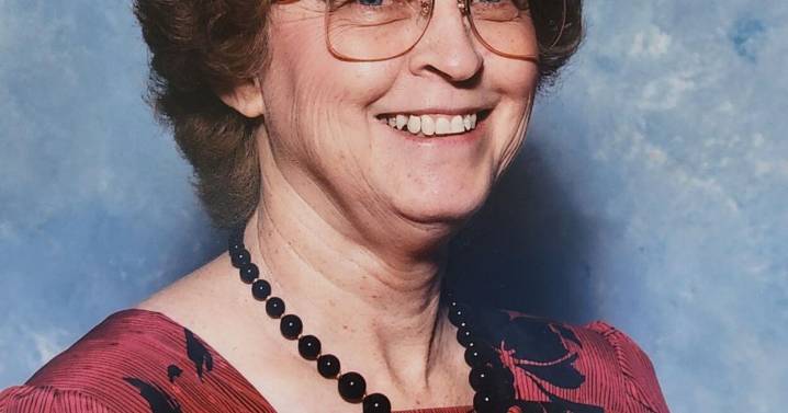 Wanda E. Ricker Mullins