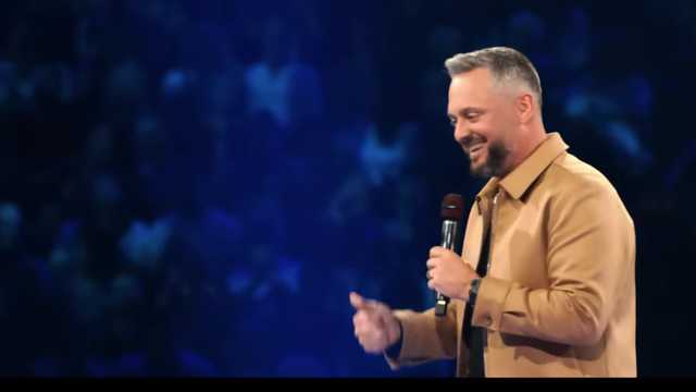 Emmys host shares his plan to keep speeches short