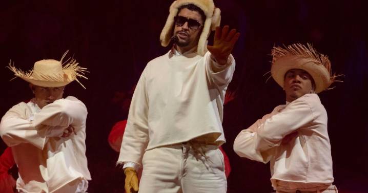 Bad Bunny lleva a Puerto Rico al mundo, desde su histórica residencia hasta el Super Bowl
