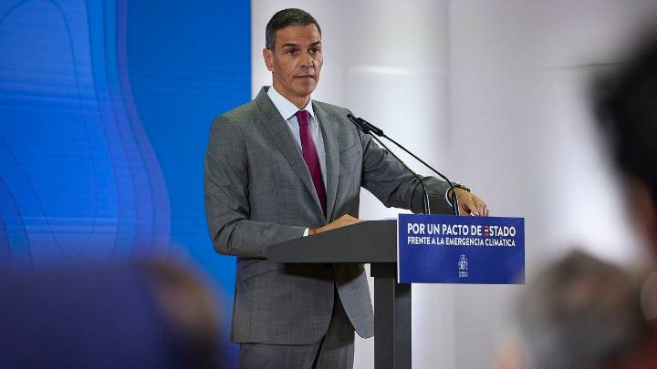 Las diez medidas de Sánchez para su pacto de Estado frente a la emergencia climática: medios todo el año, una Agencia Estatal y una red de refugios climáticos
