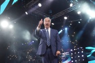 Nigel Farage: Labour government will collapse in 2027