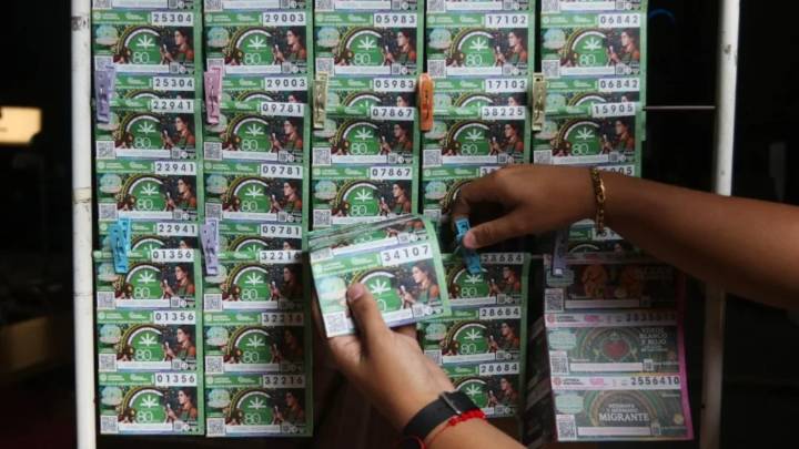 Sheinbaum invita a comprar boleto de la Lotería Nacional para el 15 de septiembre