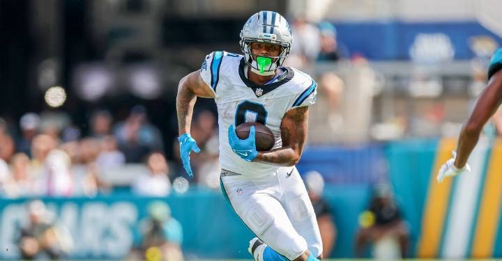 Panthers lose starting tight end ahead of Patriots game