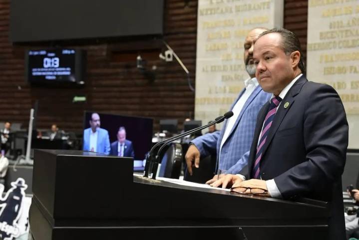 Jalisco, con 276 mdp en segundo trimestre para red carretera; en 2026, partida extraordinaria, urgen en Morena