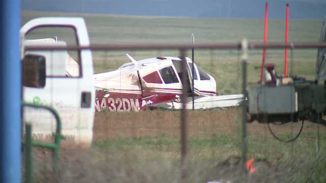 Plane crashes while attempting emergency landing in Moriarty