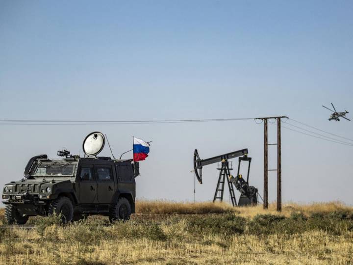 Se elevan precios del petróleo tras ataques ucranianos en Rusia