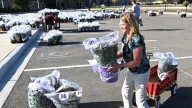 Mums fund Lakeland Elementary field trips