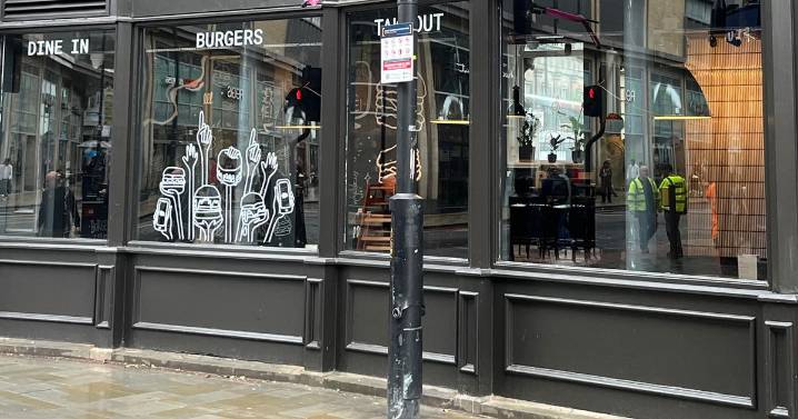 Mouth-watering new burger bar opens in Leeds city centre