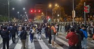 'Generación Z': Manifestantes llegan a los exteriores del Congreso en el cuarto día de protestas