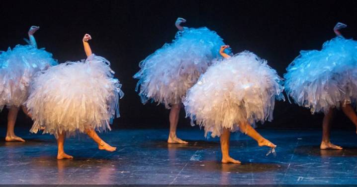 La Llave Maestra, sin diálogos, activa imaginación en Manizales: inaugura el Festival Internacional de Teatro