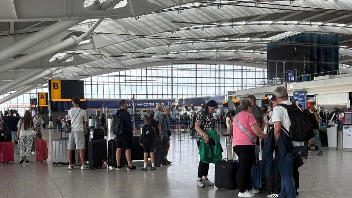 Los aeropuertos de Bruselas y Heathrow (Londres) denuncian ciberataques que afectan a la facturación y embarque