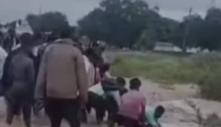 Belagavi: Villagers rescue man swept away by flash flood in Ramdu...