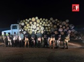 Atraparon a dos camioneros con madera ilegal en Gómez Farías y Concepción de Buenos Aires Jalisco