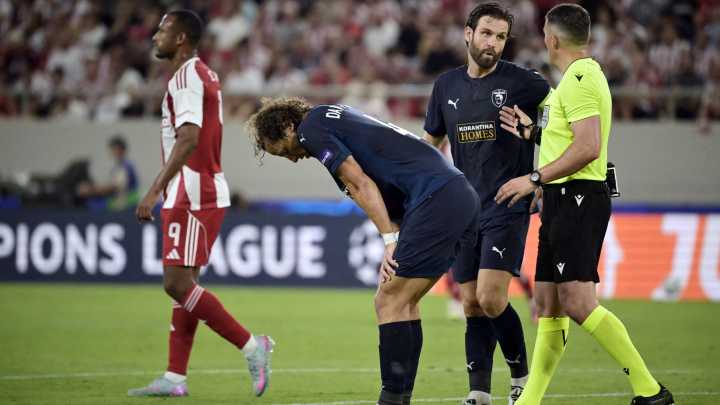 David Luiz forced off just 34 minutes into first Champions League start for eight years