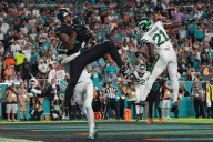 Darren Waller has 2 TDs, Dolphins beat Jets 27-21 but lose Tyreek Hill to serious leg injury – Winnipeg Free Press