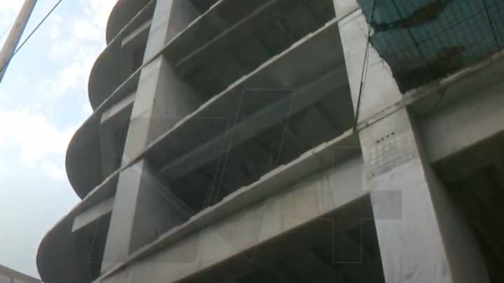 Trabajador Muere al Caer del Piso 20 de una Torre en Construcción en Monterrey