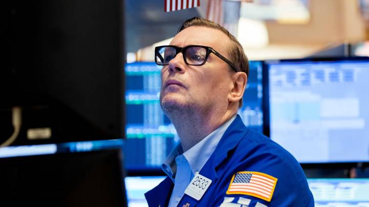 Stock futures are little changed after market rallies to all