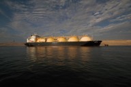 Vaca Muerta en la mira de Europa. YPF apuesta por posicionar el GNL en el mundo