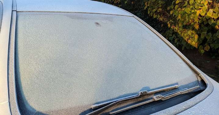 DVSA issues alert to drivers over four items that should be packed in your car