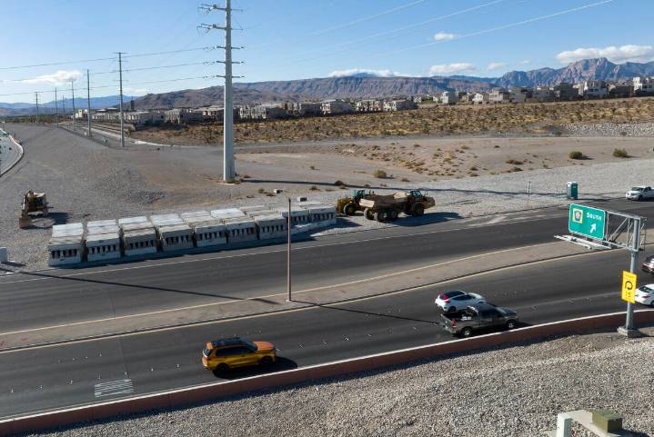 Summerlin interchange project to close 215 for overnight for bridge work