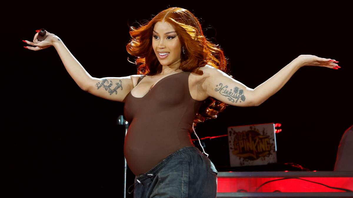 Cardi B Delivers Energetic Set While Pregnant At Global Citizen Festival