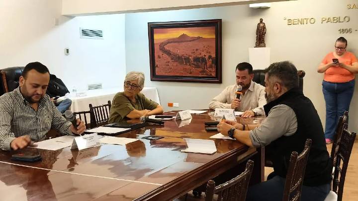 Busca iniciativa del diputado Olson frenar uso del lenguaje inclusivo y fomentar las reglas gramaticales