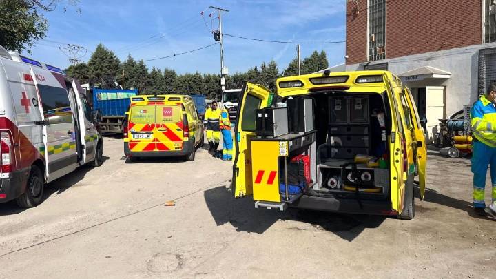 Muere un joven trabajador de 20 años tras caer desde la cubierta que reparaba