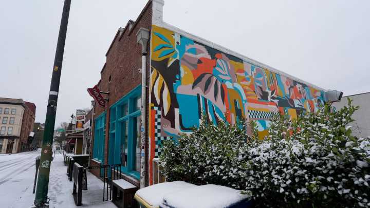 Southern Living picks 10 Athens bars, restaurants that are game day must dos