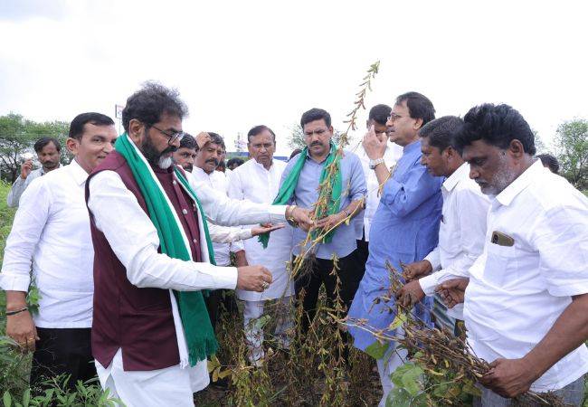 BJP leaders tour flood-hit areas of north Karnataka, demand urgen...