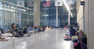 Departamento de Justicia demanda a Boston por políticas de refugio para migrantes