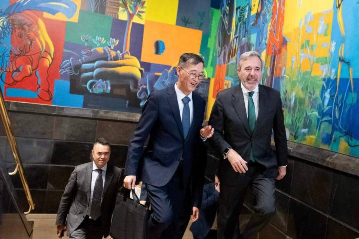 La automoción aragonesa seduce a la inversión china: la gala del CAAR con 500 asistentes