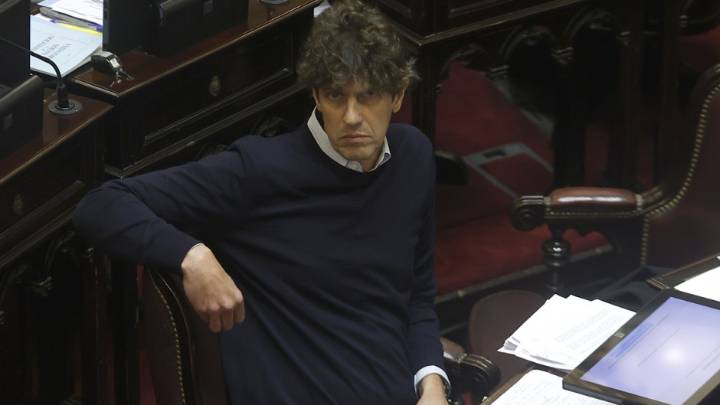 La Bicameral de Inteligencia advirtió a Milei sobre el riesgo de habilitarle a Bullrich el espionaje