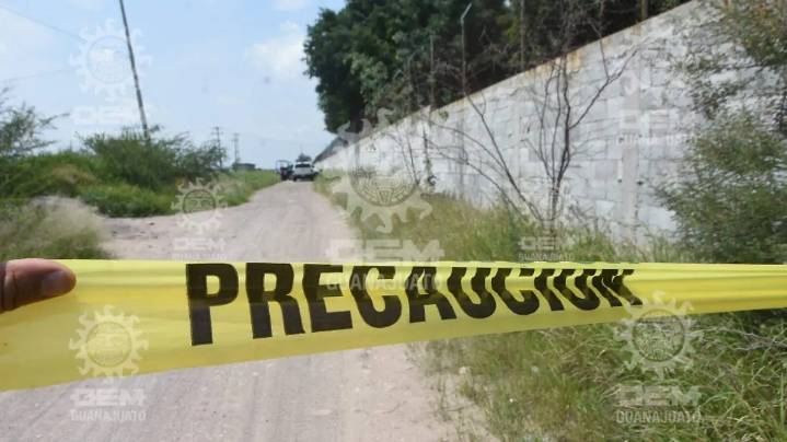 Localizan a hombre sin vida en camino a espaldas de Parque Industrial Apolo en Irapuato