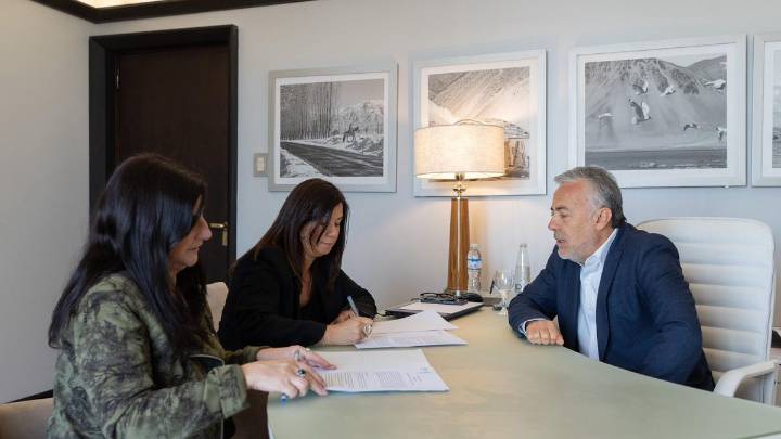 El Gobierno dispuso 30 millones de dólares de Portezuelo para financiar obras de turismo