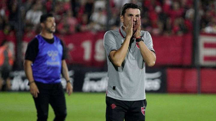 "Newell's se autoboicotea": las explosivas declaraciones de un DT que duró un semestre
